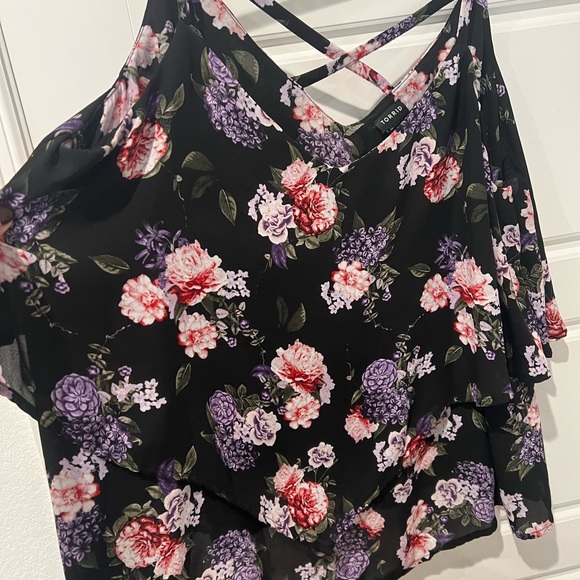 🌹Floral Torrid Tank Top - Picture 3 of 4
